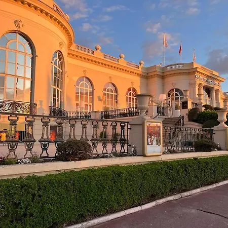 Vakantiehuis Terrasse Urbaine Yourhosthelper Deauville